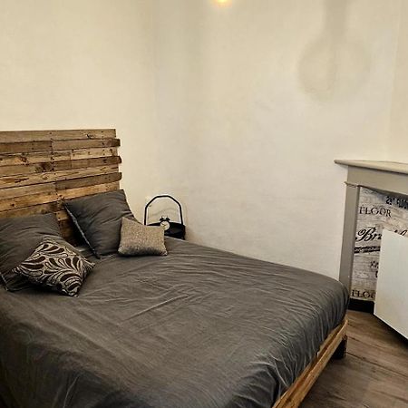Ruisseau & Fleur... Apartamento Saint-Martin-dʼAblois Exterior foto